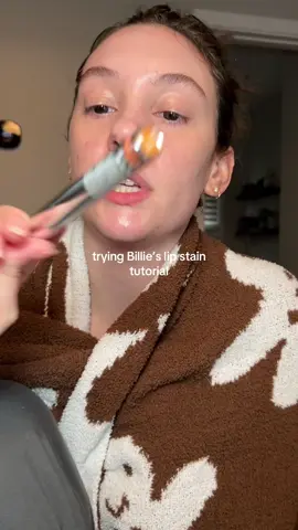 i usually use this lip stain all over my lips instead of like a liner….. but had to try Billie’s way #liplinerstain #lipstain #billielipcombo #sacheulipstayn #lipstayn #sacheucreatorcontest @SACHEU Beauty US 