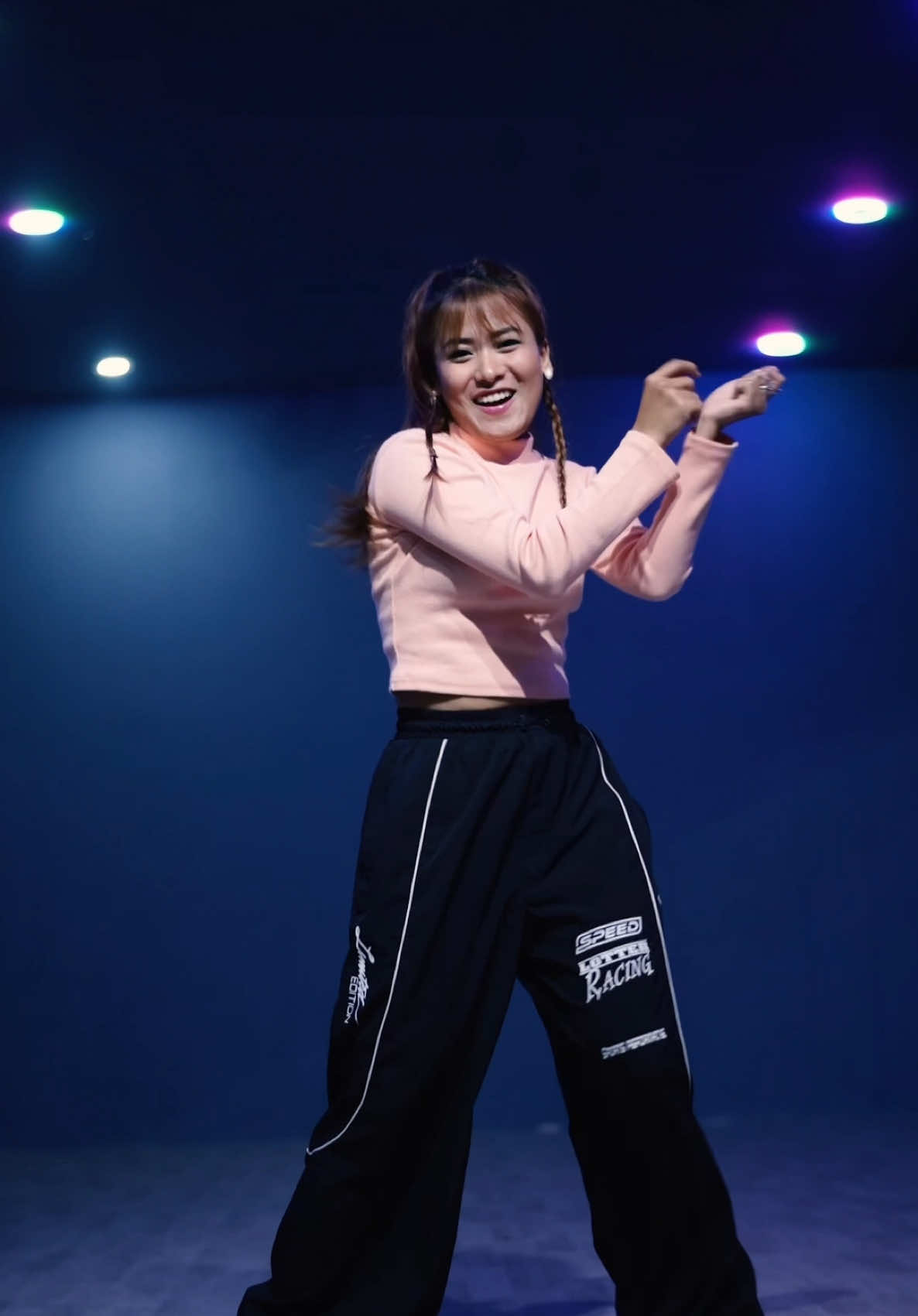 Sarararara❤️❤️#tiktoknepal #🙈sanjanafam #fyp #keeploving 