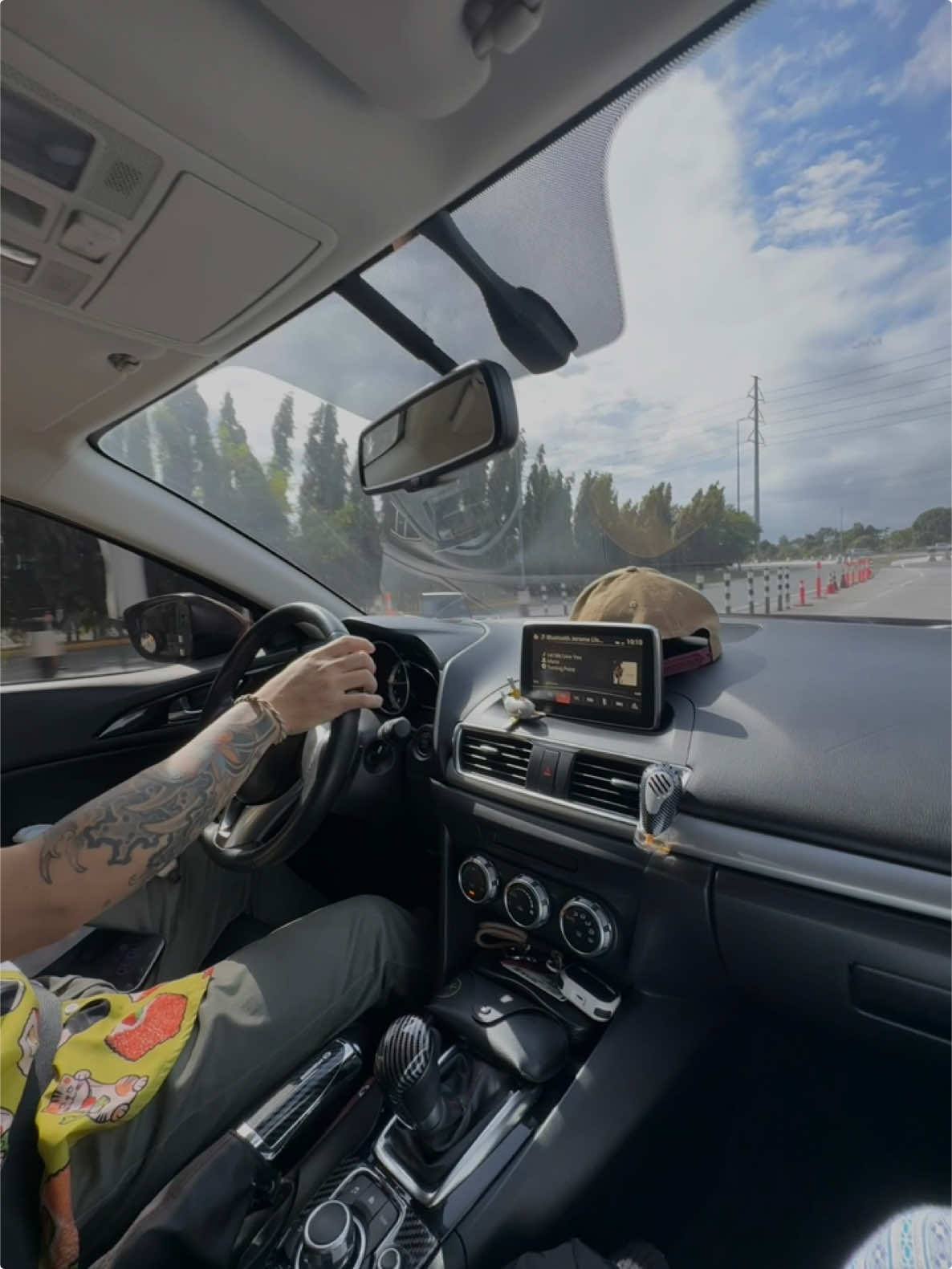 Prank your friends using this video😄 #roadtrip #fyp #carfun #carpool