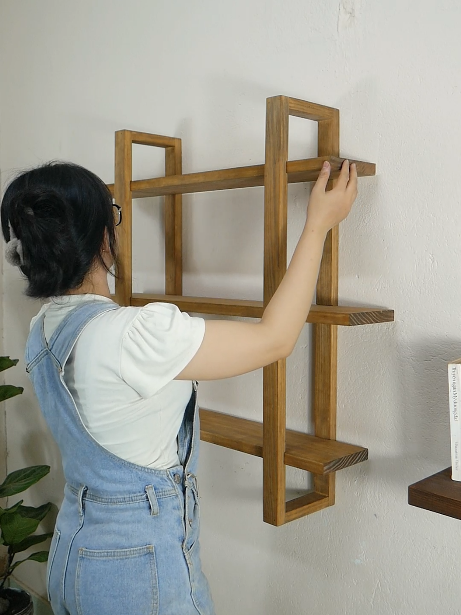 Kệ gỗ 3 tầng nhà Pư  🥰🥰 #pudiy #decor #wood #ketrangtri #decoration #DIY #shelf #floatingshelf