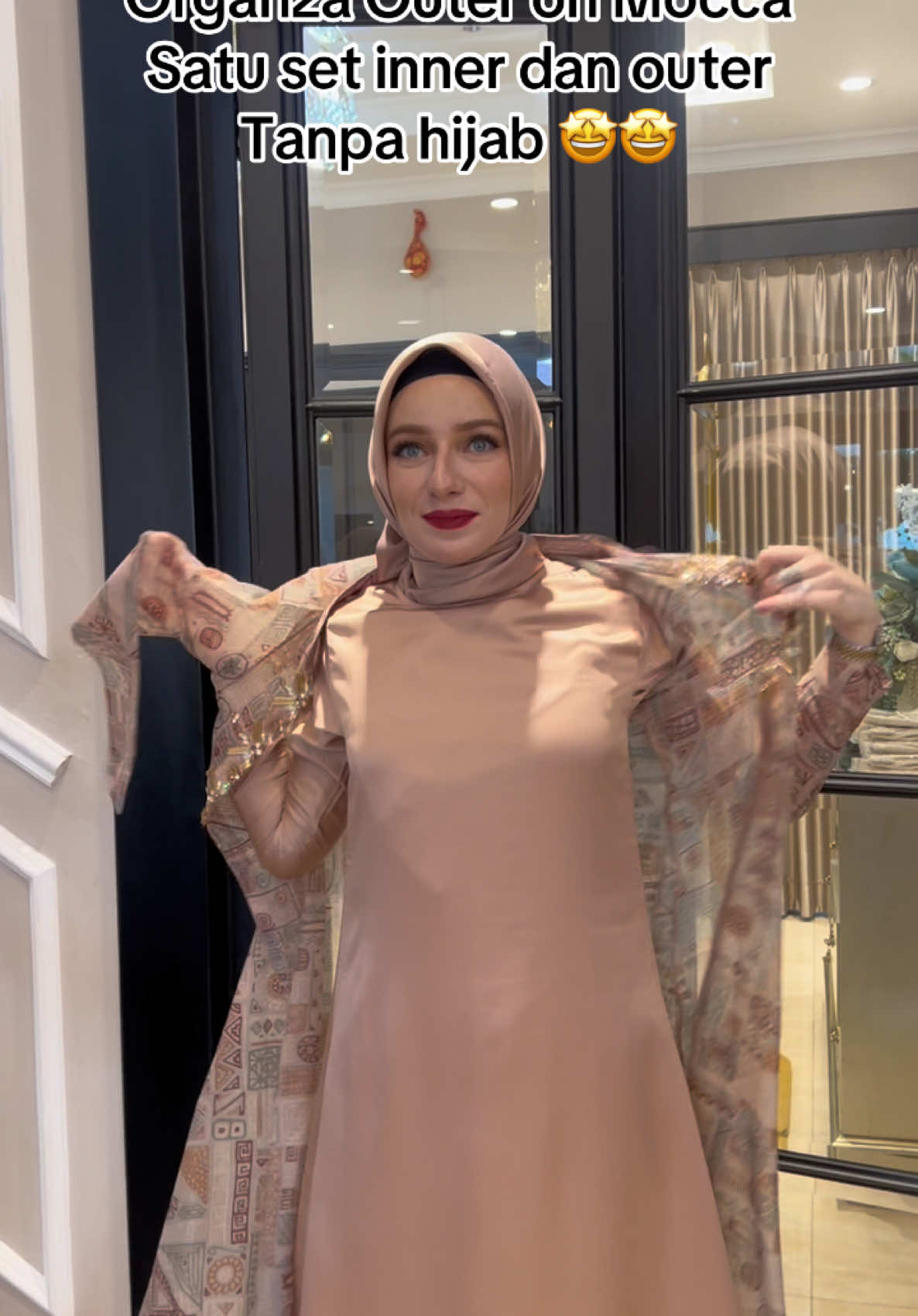 Masyaallah, wajib banget punya outer organza model ini 🤩🤩 