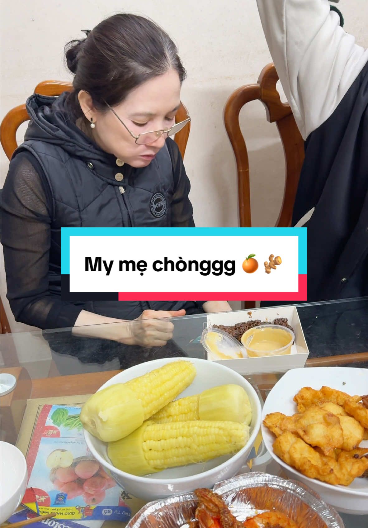 Lần đầu tặng gì đó cho Mẹ Chồng thế nàoooo? 🤭#eatcleanhynng #daily #Lifestyle #LearnOnTikTok #suatamgiuam #pumberry 