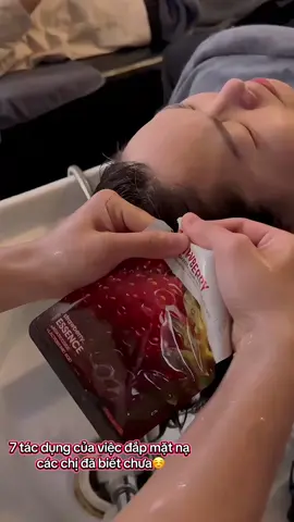 Đã bao lâu các chị không chăm sóc da mặt vậy 🥹hãy chịu khó skincare -đắp mặt lạ - dưỡng ẩm nhé các chị iu của em ❤️❤️bận quá thì cứ ghé qua em chúng em sẽ chăm sóc các chị iu ạ #chinhair32nuitruc #badinh #phonggoinhachin #massage 