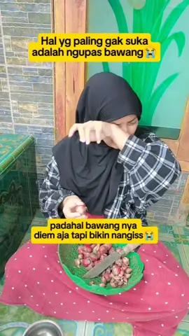diem aja bikin nangis,apalagi gerak😭 #funnycomendy #jelajahindonesia #jangkauanluas #fypreels #reels #mom #Love #fypviral #viralpost #reelspage #trending #goodtols #trandingnews #fypage #lucu #komedi #fyp #tiktok #hiburantiktok #fbpro #konten #parodi #ngakak #tiktokkreatif #tiktokfyp 