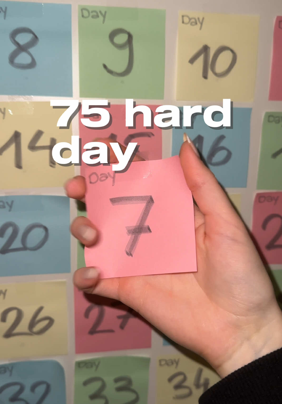 vlog of my 75 hard day 7! 🧠🤍 my rules: - ﻿﻿studying 4hrs a day (excluding classes) - ﻿﻿10.000 steps - ﻿﻿90min workout - ﻿﻿8hrs sleep per night - ﻿﻿2.5l water #studytok #75hard #75hardchallenge 