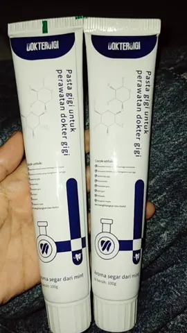 Pasta gigi biofarmasi terbuat dari ekstrak bahan alami, harganya 99rb dpt 2 pcs. yuk order skrg jg#pastagigi #pastagigibiofarmasi ##doktergigi #waktunyabelanjaditokopedia #fyp 