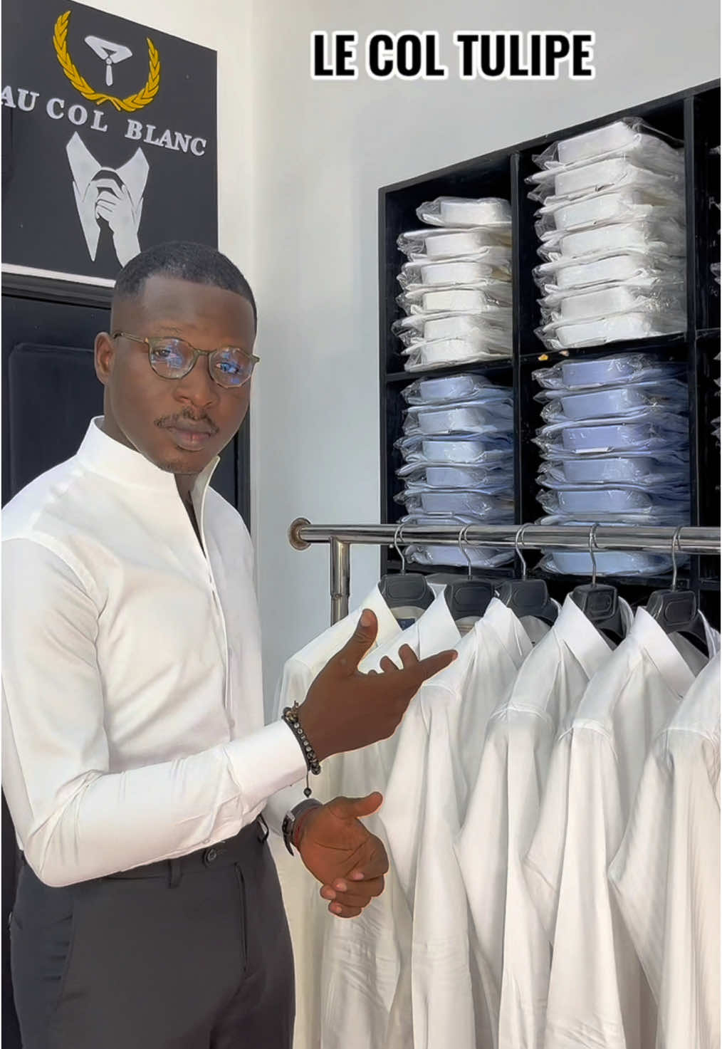 2025 soignons nôtre style vestimentaire. #elegant #newyear #outfit #man #dandy #tiktokafrica #tiktokafrique🇹🇬🇨🇩🇨🇮🇧🇯🇬🇦🇨🇲🇬🇦 