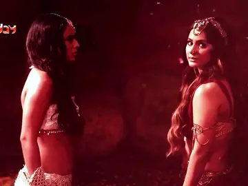 naagin bay múa:))#zip_team❄️ #shuhaagan_team🦄 #lightenergy_team☀️ #cmtices_team🕊️ #home_naagin💦 #candly_team🕊 #naagin5 #shesha #bela #brinda #bani #naageshwari #tinhnguoikiepran #nuthanxaquoc #xanutaisinh #nuhoangran