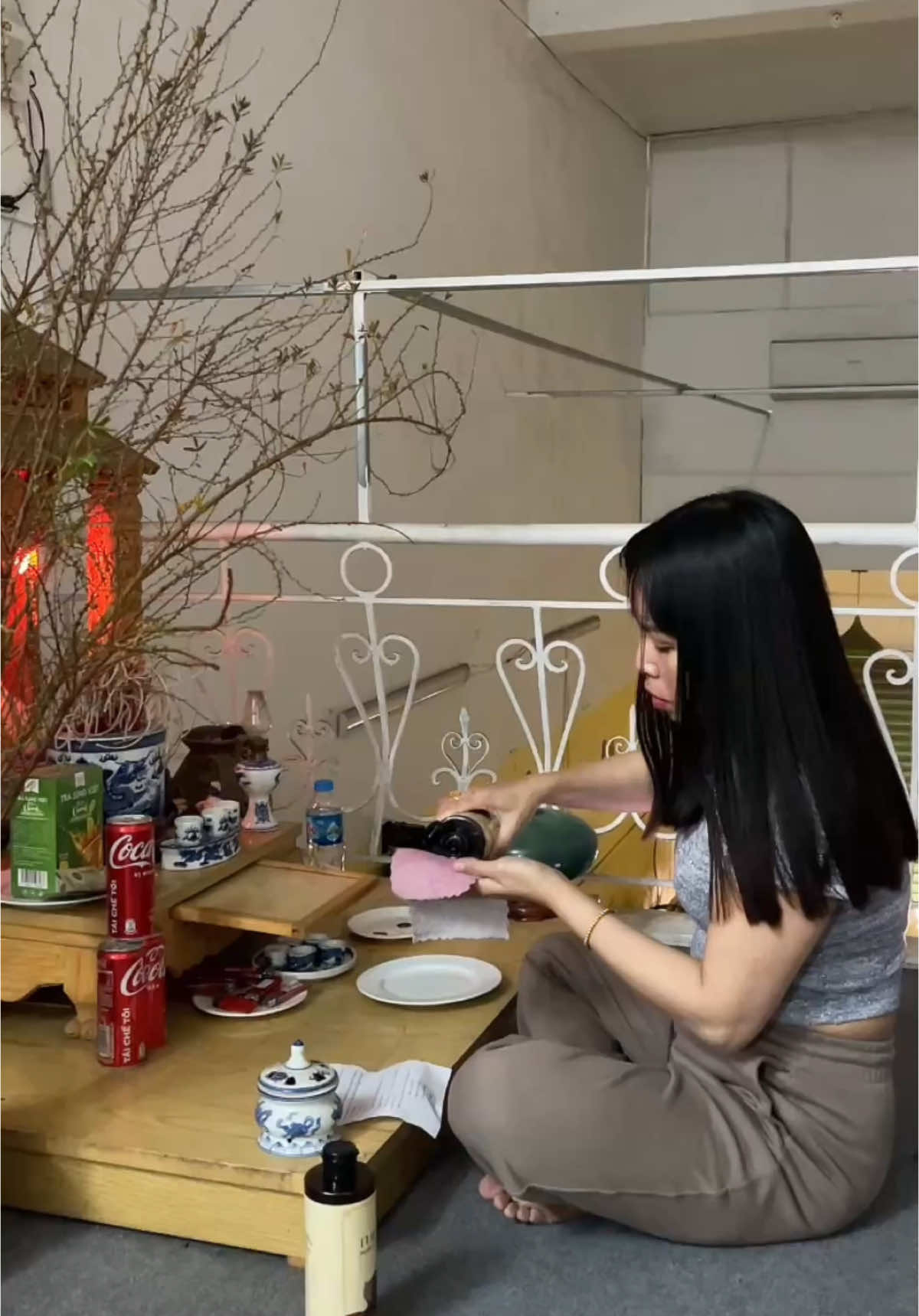 Nước chuyên dụng lau bao sái ban thờ  Mua 1 tặng 1 + tặng kèm khăn lau và bài khấn nôm để lau bao sái ban thờ #nuoclaubantho #nuocbaosaibantho #nuoclaubanthothienan #hahienhoa1 #nhacuadoisong #xuhuong #thinhhanh 