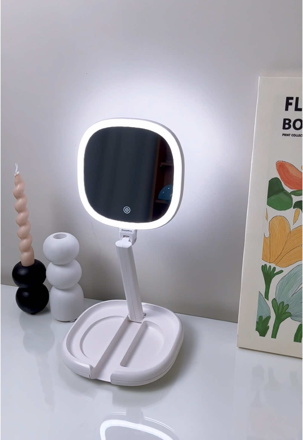 The cutest and most elegant makeup mirror @Beautifive #BEAUTIFIVE #beauty #makeup #mirror #cute #elegant #makeupmirror #tiktokmademebuyit #girl #makeupmusthaves #fyp #makeuptutorial #tiktokshop #TikTokBeauty #vanitymirror #america #girl #vanity 