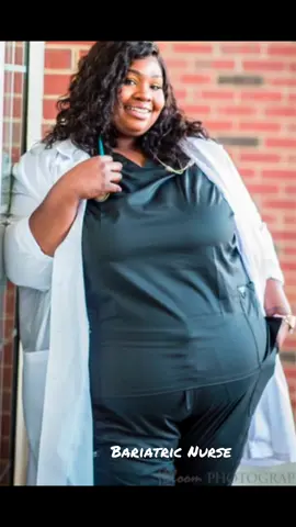 Cause now those scrubs are scrubbin’ ummmkaayyy‼️🫡 Bariatric Nurse Edition! 263 pounds down and I’m not letting up just yet 💪🏾🙌🏾 #live #healthy #bodypositivity #health #healthyliving #cleaneating #gastricbypass #rnygastricbypass #weightloss #weightlosssurgery #wls #wlsjourney #transformation #transformationchallenge #enjoylife #fyp #fypシ゚viral #foryoupage #capcut #cap #nursesoftiktok #nurse #nurselife #registerednurse #hospital #healthcare #healthcareworkers #GymTok #gymgirl #worklife 