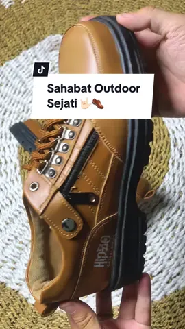 Kuat, kokoh dan siap taklukan medan apapun 🔥🔥🔥 #fypシ #lokalbrand #joemen #sepatumurah #hipzo #sepatumuncak #promo #sepatukulit #sepatusafet #ujungbesi 