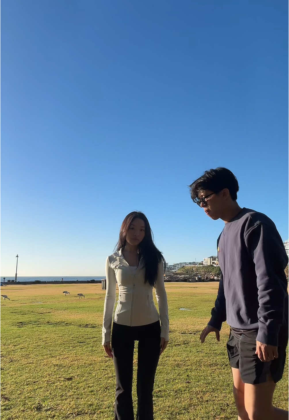 running across sydney with you > 