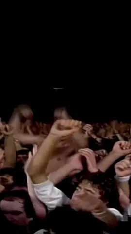 Iron Maiden - Bring Your Daughter To The Slaughter 