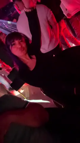 “Esta wheelea y ya cumplio los 30” #EoO ♥️ #badbunny #dtmf #medellinhouston #vidagardenhouston #vidagarden #medellin #pyp #pickyourpoison #houston 