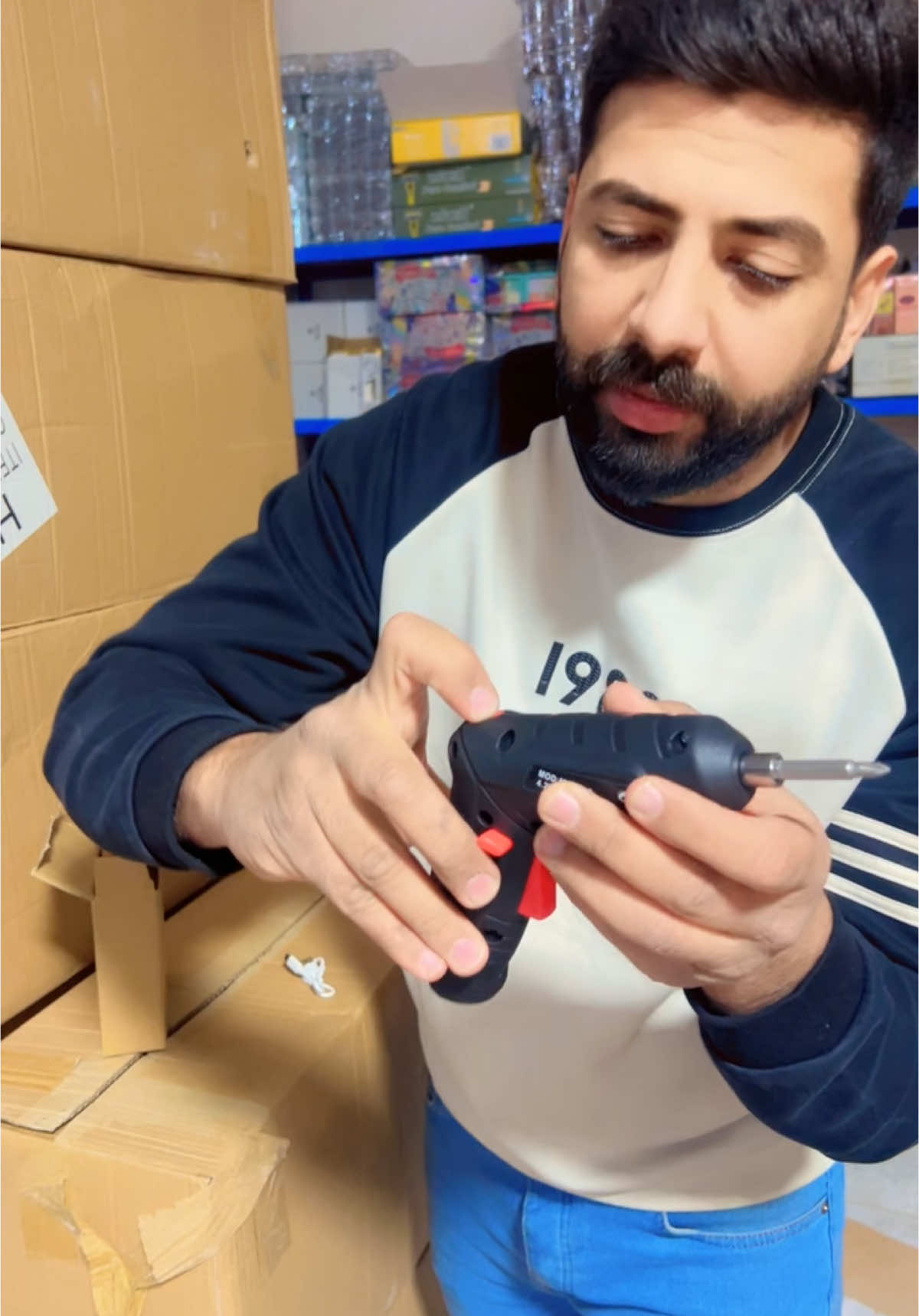 سعر التوصيل 🚚  بغداد5.000 وكل المحافظات  ب5.000 الف فقط العنوان : بغداد _الكريعات _ مقابل حسينة للجوادين  واتساب 🤌 انتسكرام : https://www.instagram.com/alhadi__complex012?igsh=MWgybWRnb28xdnFkdg==  فيس بوك : https://www.facebook.com/Alhadilibrary?mibextid=LQQJ4  #هاشتاق #عروض #تنزيلات #بلاش #عروس #حب #مجمع #مجوهرات #منزل #اكسبلور_فولو #اكسبلور #تيك #تيك_توك #شعب_صيني_ماله_حل😂😂 #fyp #لايك 