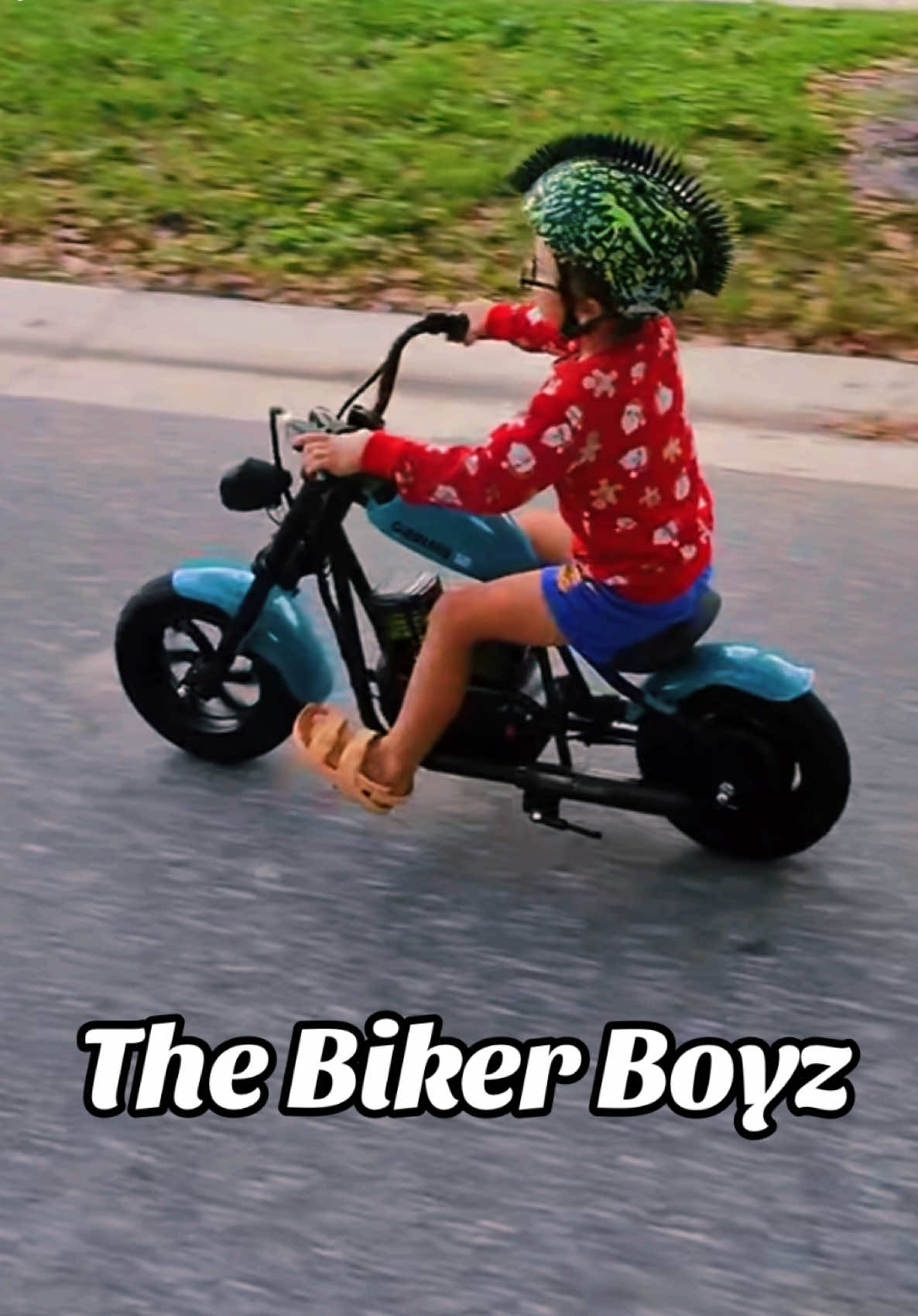 Replying to @Nikky Ruiz one of the best purchases we’ve made for The boys.  We have the Plus, but they offer a cheaper option as well. They ride them EVERY WINGLE DAY #HyperGoGo #motorcycle