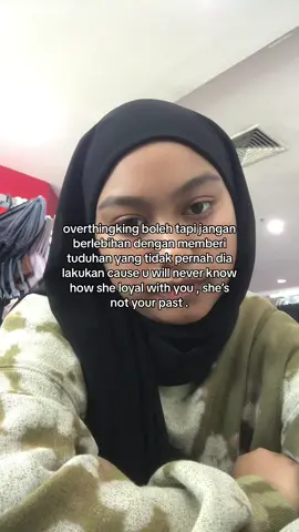 sakit jugok kene tuduh patu disuruh ngaku mende yang kite dok buat patu bile kite buat mulela oyak kite gitu gini hm dok au gape nok tapi takpela 😄