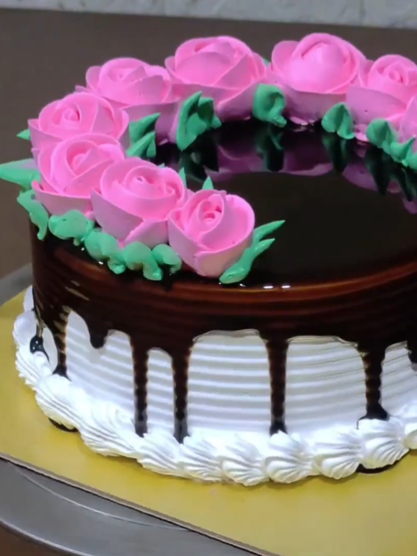 #cakedecorating #pastelescreativos #foodtiktokcake 