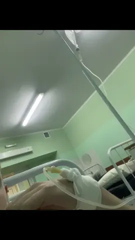 я вант бэнтли #dreinchhik #drein #fyp #fypp #photo #рек #рекомендации #фото #больница #капельница #hospital #livephoto #вайб 