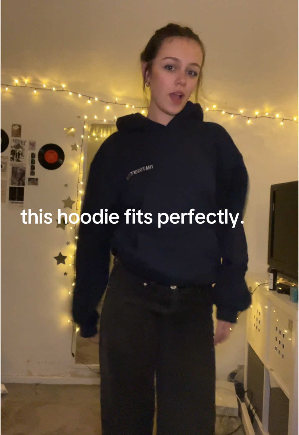 I love ittt!! #hoodie #thatssofe #winterfashion #hoodieoutfit 