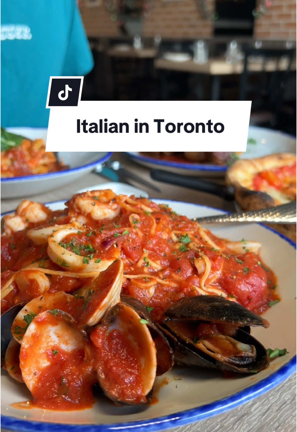 Craving a big bowl of pasta in this FREEZING weather?? 😏 #toronto #pasta #italian #torontorestaurants 
