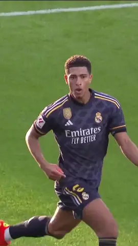 Les 10 footballeurs les plus beaux du monde 