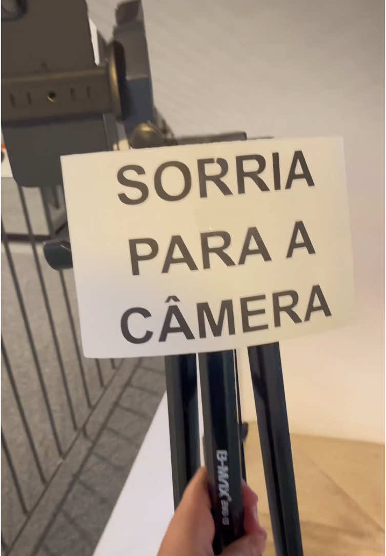 Tem alguém ai que amou sorrir pra câmera 👀 #escritorio #empresa #trend #coleta #GrupoUrbam #corporativo #residuos 