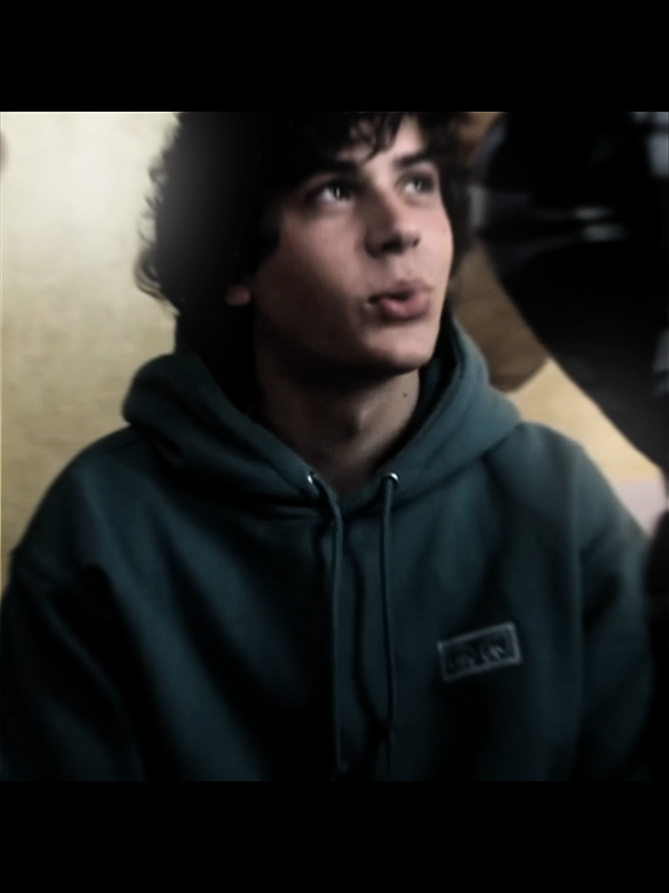 my mann 😩 || ac: @𝑒𝒹𝒾𝓉 𝒶𝓊𝒹𝒾𝑜𝓈 🎧  sc: babysceness on ig || #brando #mirkotrovato #babynetflix #baby #fyp #foryou #viral #brandodesantis 