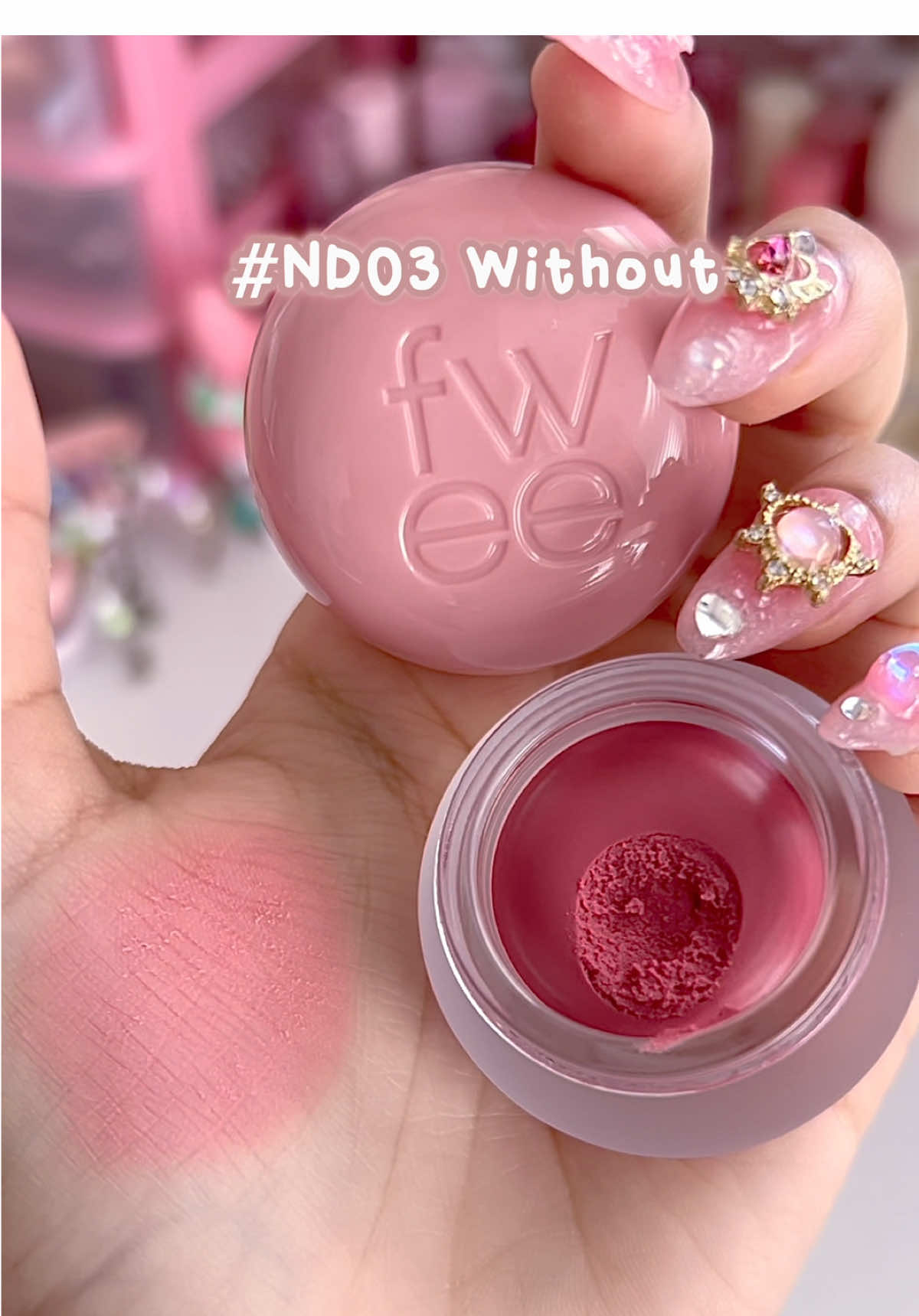 Fwee Pudding Pot Shade Without ⊹ ࣪ ˖🍑₊˚⊹⋆ @fwee official @fwee #puddingpot #kbeauty #lipandcheek #lippies #blush #matte #makeup #fweepuddingpot #wonyoungism #unboxing #xyzbca #foryoupage #fyp #blowup #dontflop 