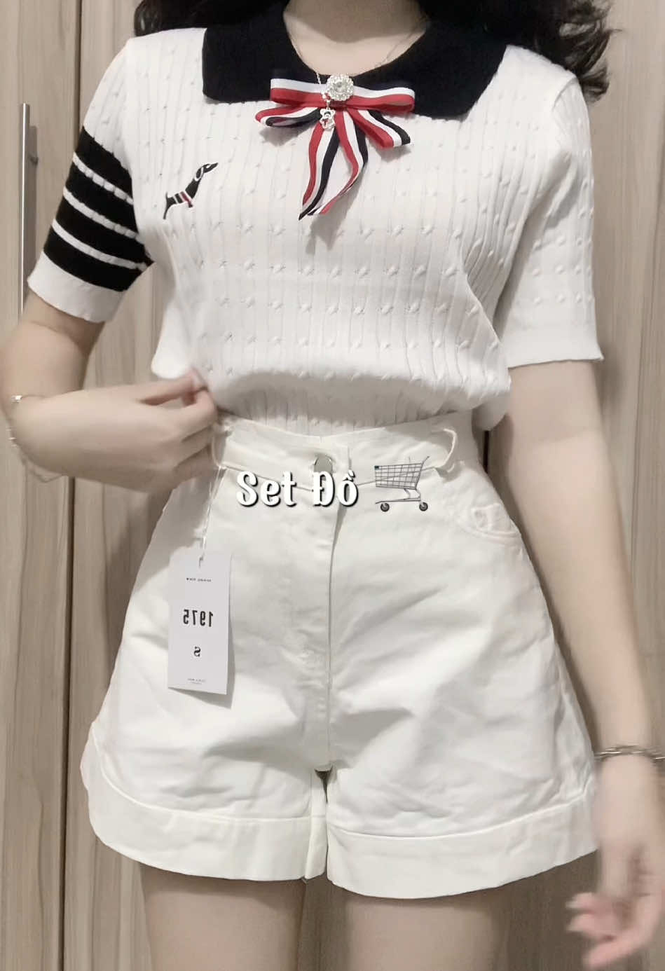 Set đồ diện tết cũbg dth lắm nee #xuhuong #2025 #áo #aolendetkim #quần #quanshortjean #quanjean #setdoxinh #tết #viral #aolenpolo 