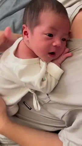 Sao bọn ko răng này đánh yêu thế nhỉ😍😍 #viabexinhyeu #nhaviabeyeu #nhavia2vach #babycutevideos 