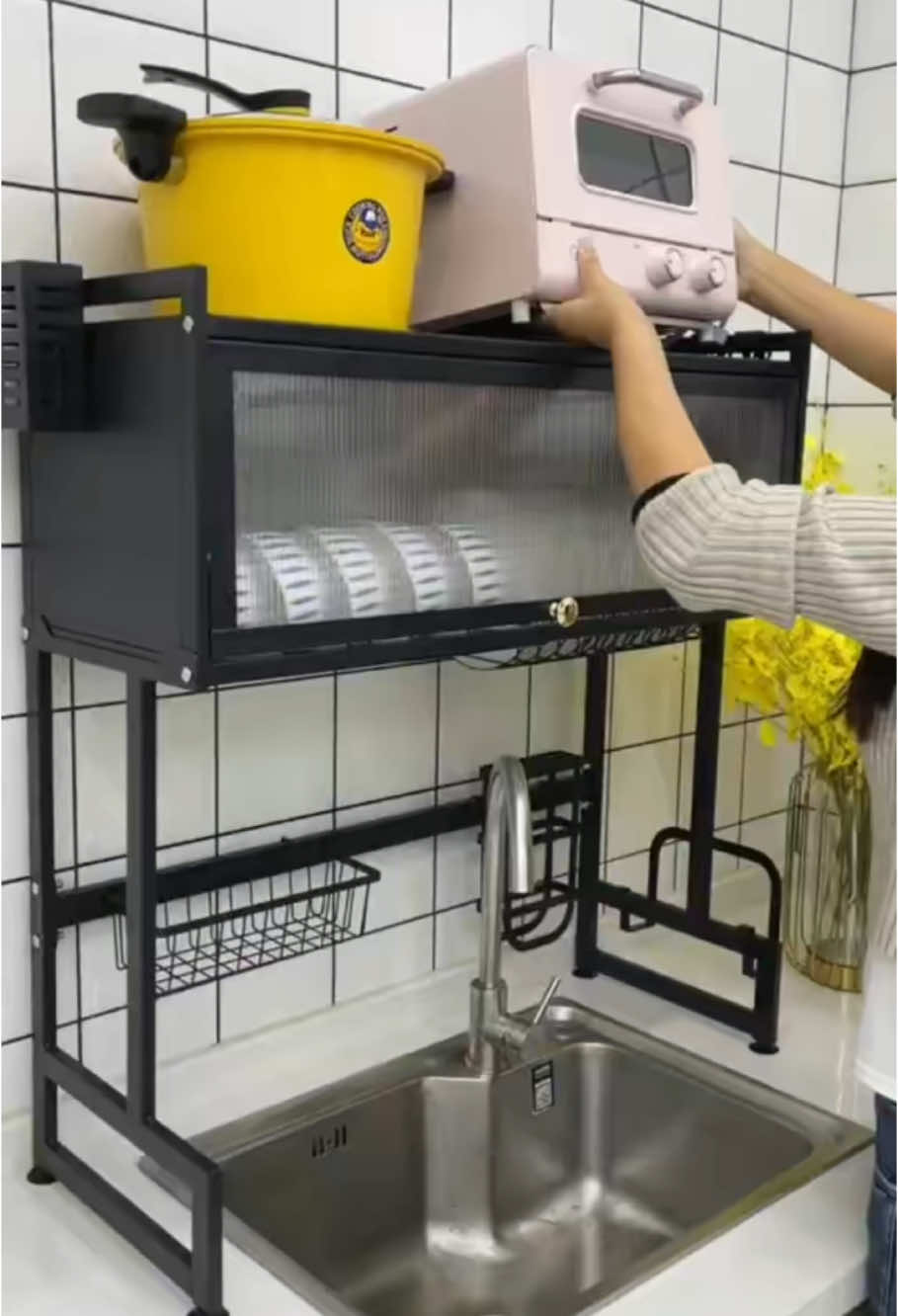 #kỷniệmxưa Cái kệ chén có nắp đậy làm mưa làm gió của Shop mấy năm rồi #gicungco22 #giadungthongminh🌱 #giadungtienich #xuhuong #kechenbatconapday 