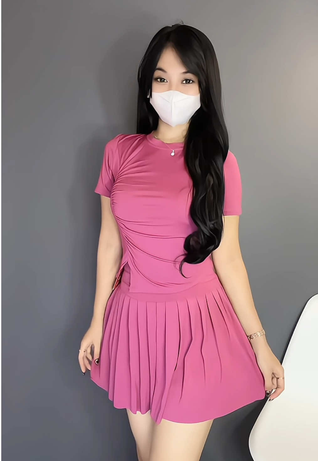 #outfitideas #outfitinspo #outfitcheck #atasan #atasanwanita #atasanlucu #atasanviral #atasankekinian #atasanmurah #kaoswanita #kaosviral #rok #roktennis #rokviral #belilokal  #fashiontiktok #fashionwanita #hanafashion #beranda #fyp 