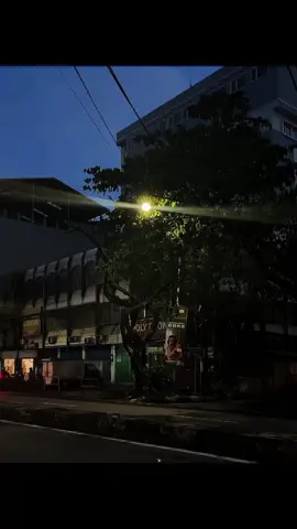 lagunya kembali tapi TDK dengan dia🥀 #fyp #lirikvideo #liriklagu #lagu #sangdewi 