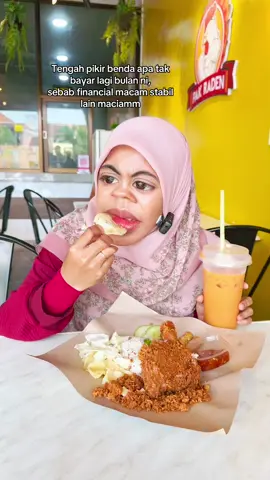 ayam gepuk tiap minggu ni, macam was was pulak 😥@ayamgepukpakraden 