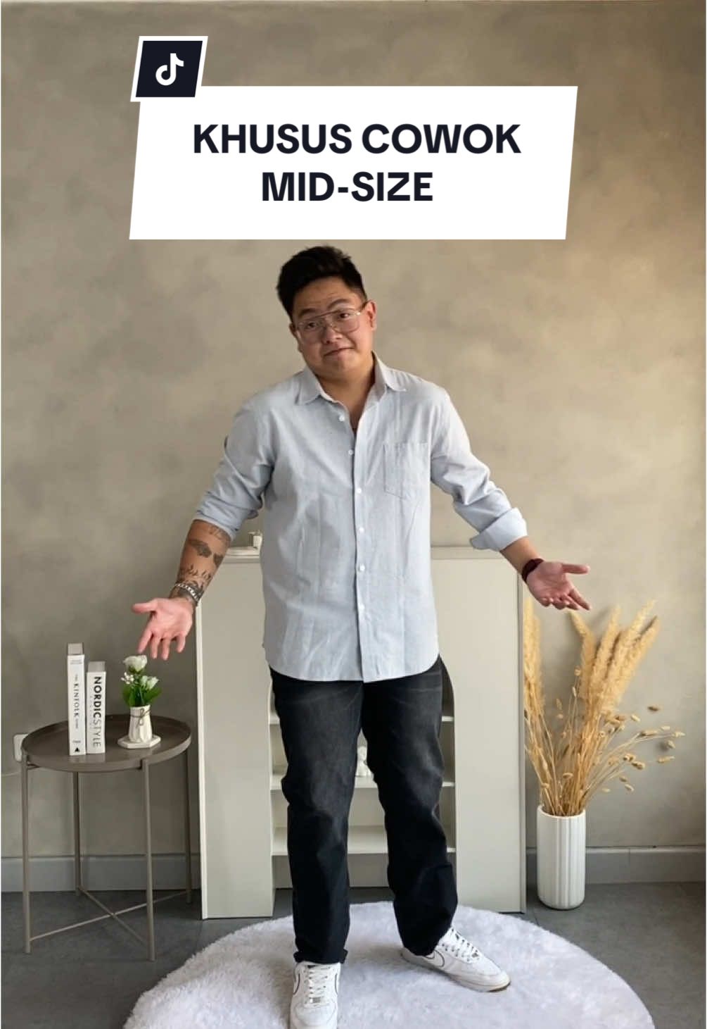 Celana khusus cowo mid-size! #weirdjeans #outfitinspo #jeansviral 