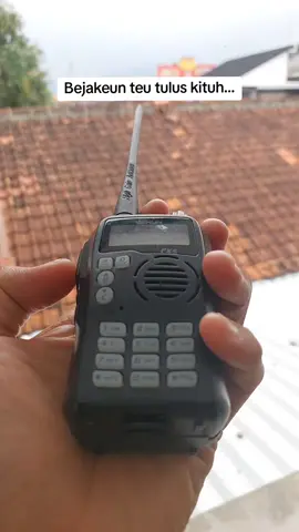 teu kwat ngakak wae unggal ngadangu sound ieu..🤣🤣...#storysunda #tiktoksunda #bodoransunda #katasunda #sumedang 