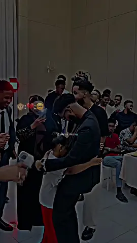 #CapCut #part153#hodan daxayal dal nuurshe#somalilyrics #fouryoupage #jawi_bila🌊❤️🌴 #mohamett❤️💸 #DAYAX I LOST MY LIFE💔🥺