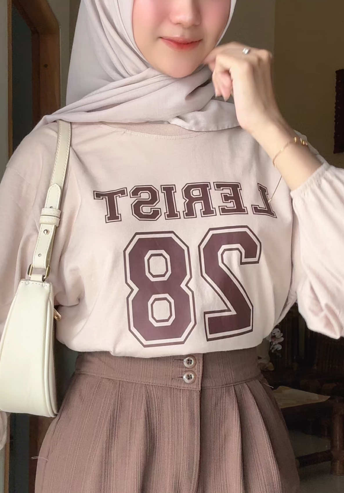 Ootd simpel but murawhh😭