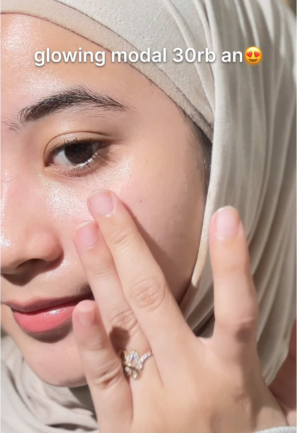 Actually it works!🧏🏻‍♀️ #toner #tonerviral #brighteningtoner #fyp #trending 