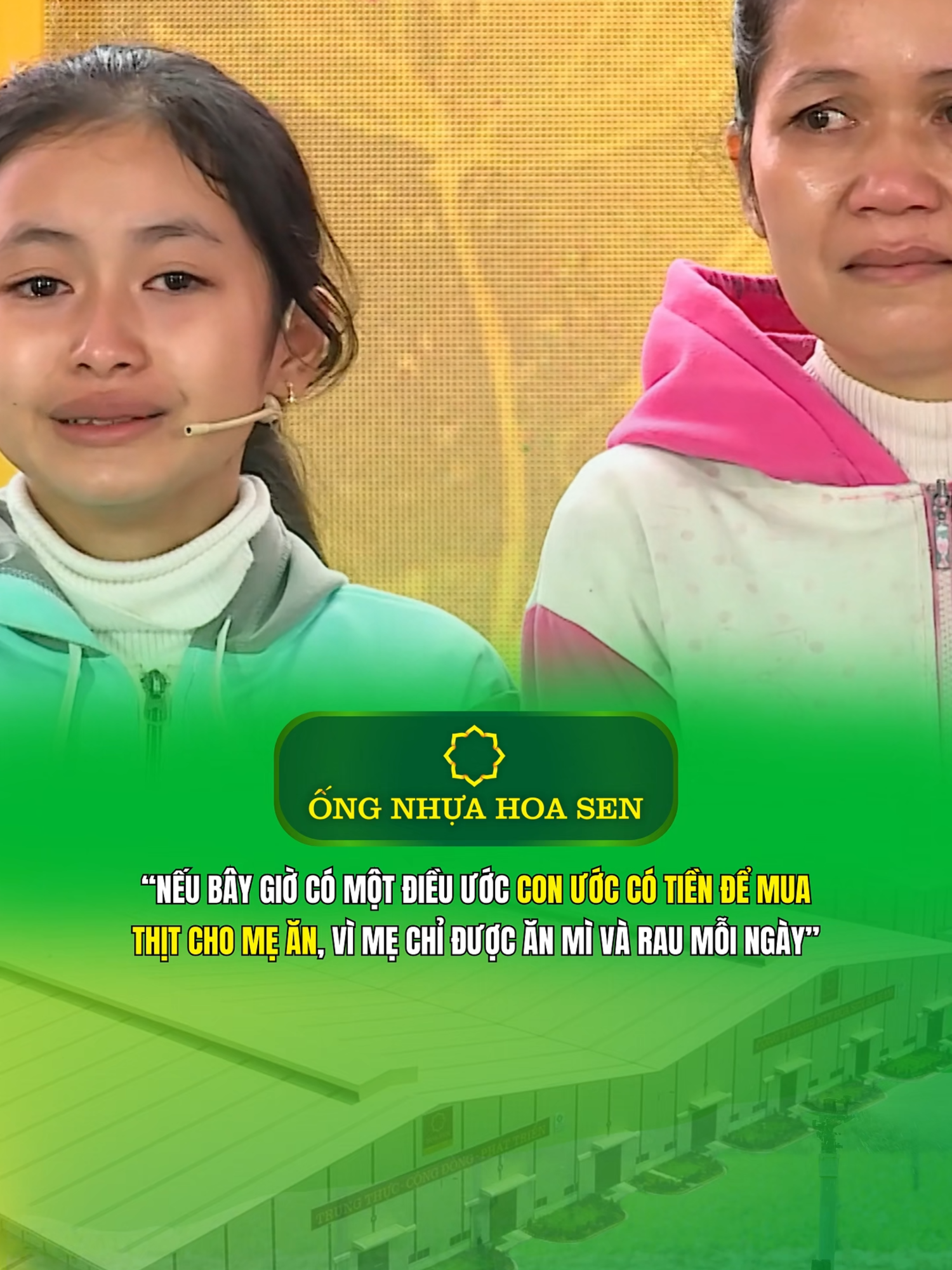 “Nếu bây giờ có một điều ước con ước có tiền để mua thịt cho mẹ ăn, vì mẹ chỉ được ăn mì và rau mỗi ngày” #ongnhuahoasen #hoancanhkhokhan #hoasengroup #tapdoanhoasen #maiamgiadinhviet