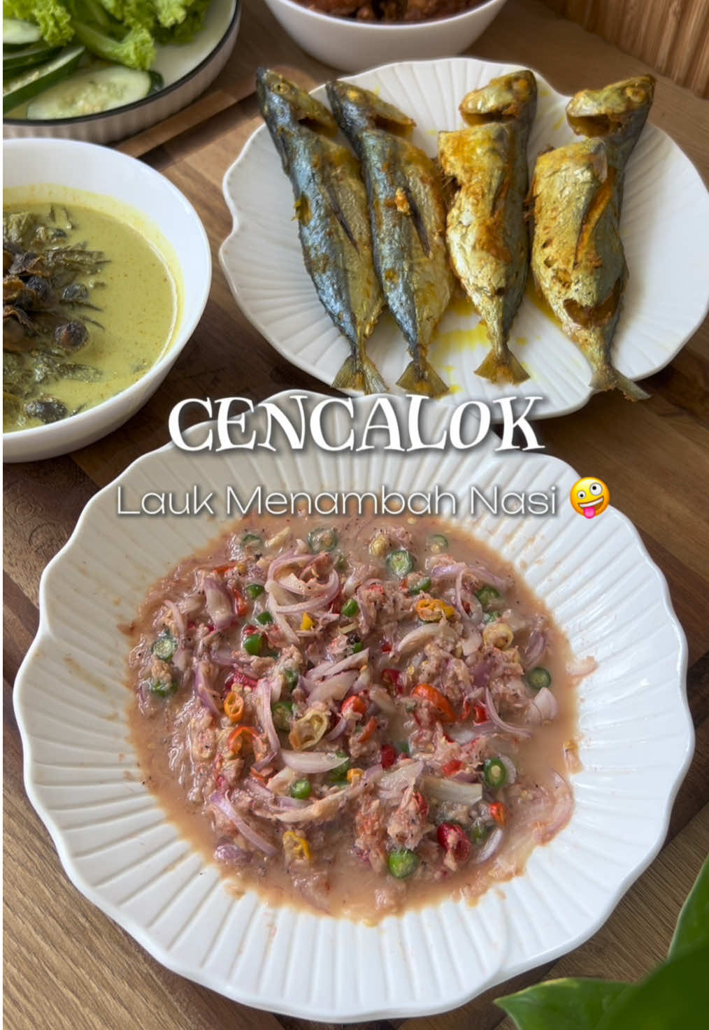 Lauk sedap & bahaya ni..haha Cencalok ni Makan ngn nasi panas2 mmg padu guys..lama betul xmkn cencalok , siap menambah nasi ehhh ri ni #cencalok #cincalok #laukkampung #menukampung #lauksimple