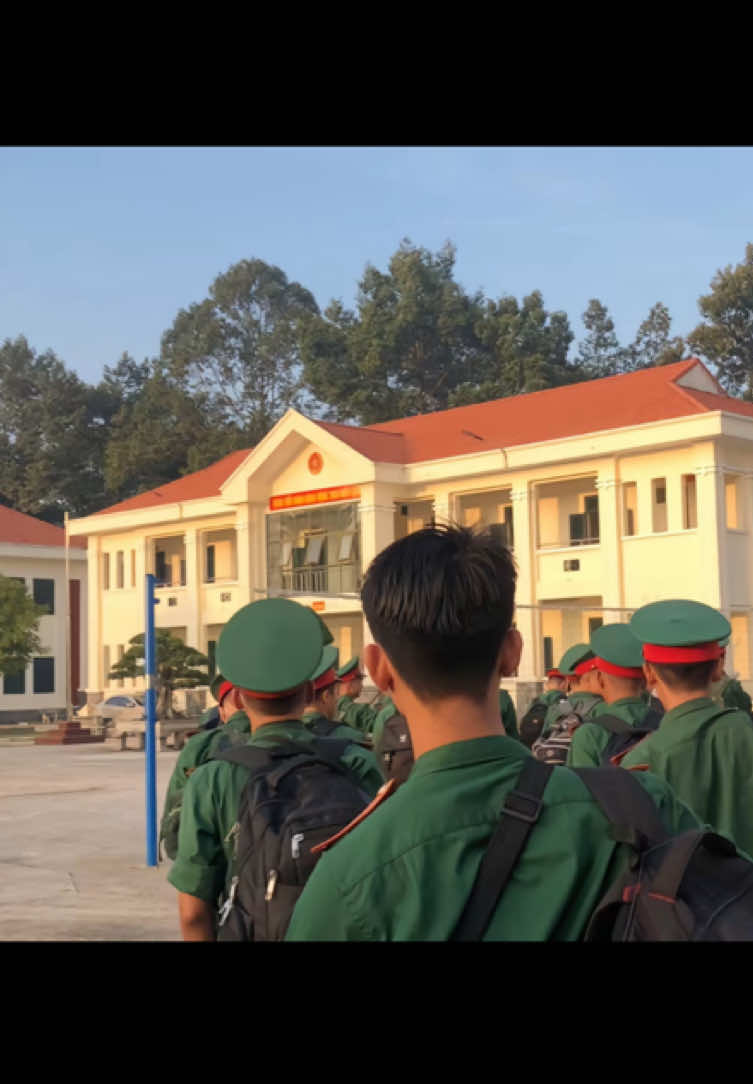 Ước mơ xanh💛 #quandoinhandanvietnam #hauphuongvungchac #bodoi #yeubodoi #bodoicuho #qdndvn