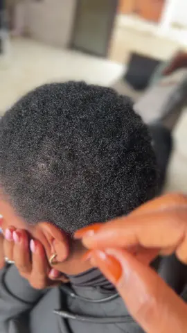 Micro twists on very short hair 💚 K850 wigs inclusive  #zambiantiktok🇿🇲 #2025 #trending #hairideas #microlocstyles #twists #foryoupagе #hairpoetryzm #microtwists #naturaltwists #extensions 