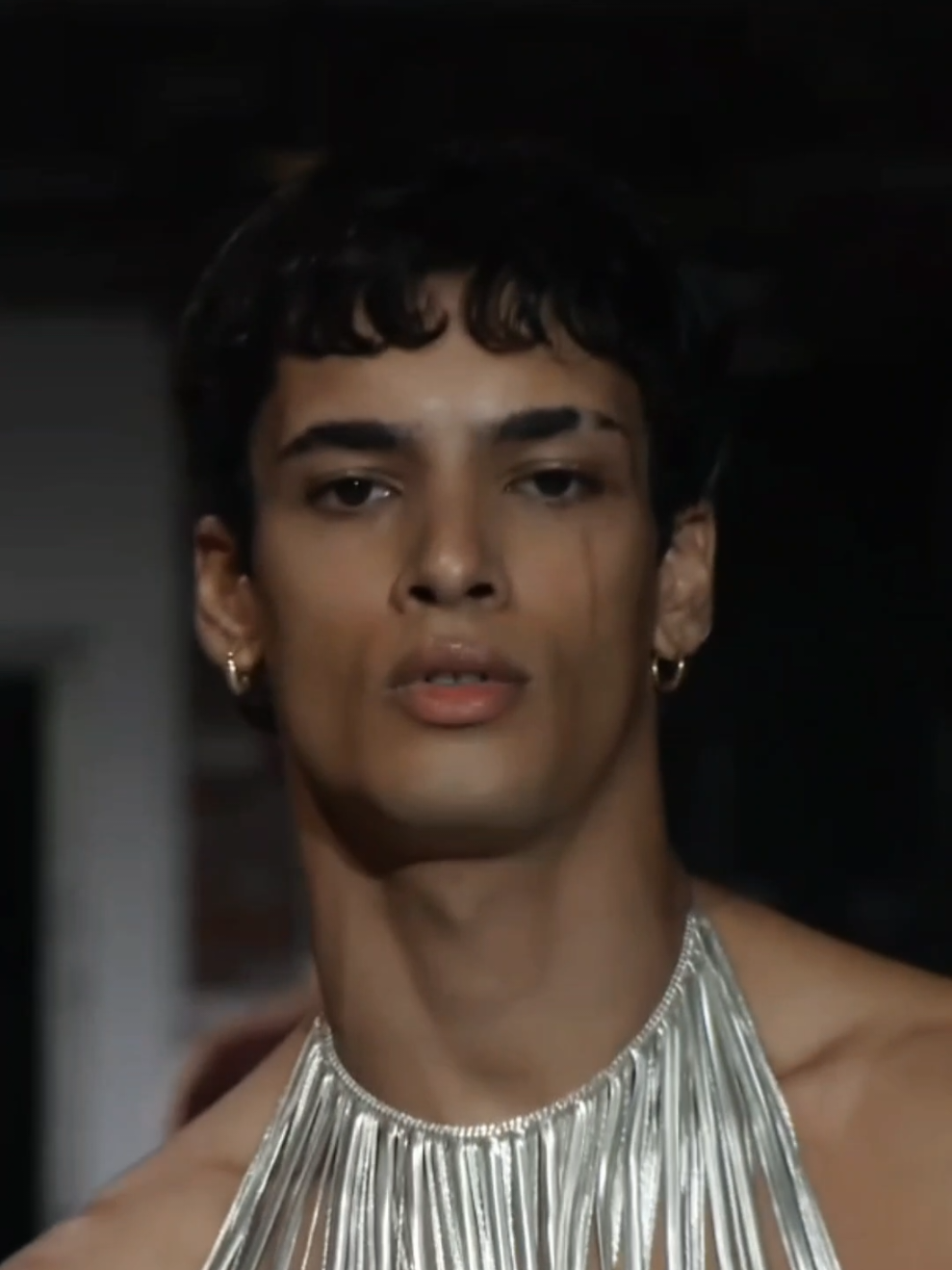 Mase Somanlall on LAQUAN SMITH S/S 2025 runway❤️‍🔥❤️‍🔥❤️‍🔥#malemodel #model #Runway #fashionshow #catwalk #mister_team #fyp #fypシ゚  #CapCut 