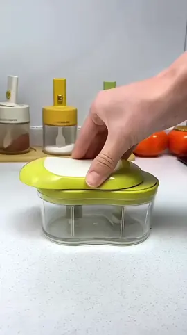 Double Blade Vegitable Chopper 😍 #coolgadgets #gadgets #reels #viral #trending #bestgadgets #tips #trendingreels #viral #KitchenHacks 