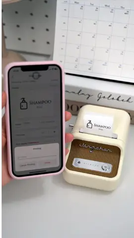 🎒Travel in Style with the B21 Label Maker! Keep skincare product organized! #niimbot #niimbotb21 #organizedhome #travelessentials #organizedtravel #travelhacks #packingtips #organizedlife #customlabels #diylabels #travelorganizer #giftideas #fyp 
