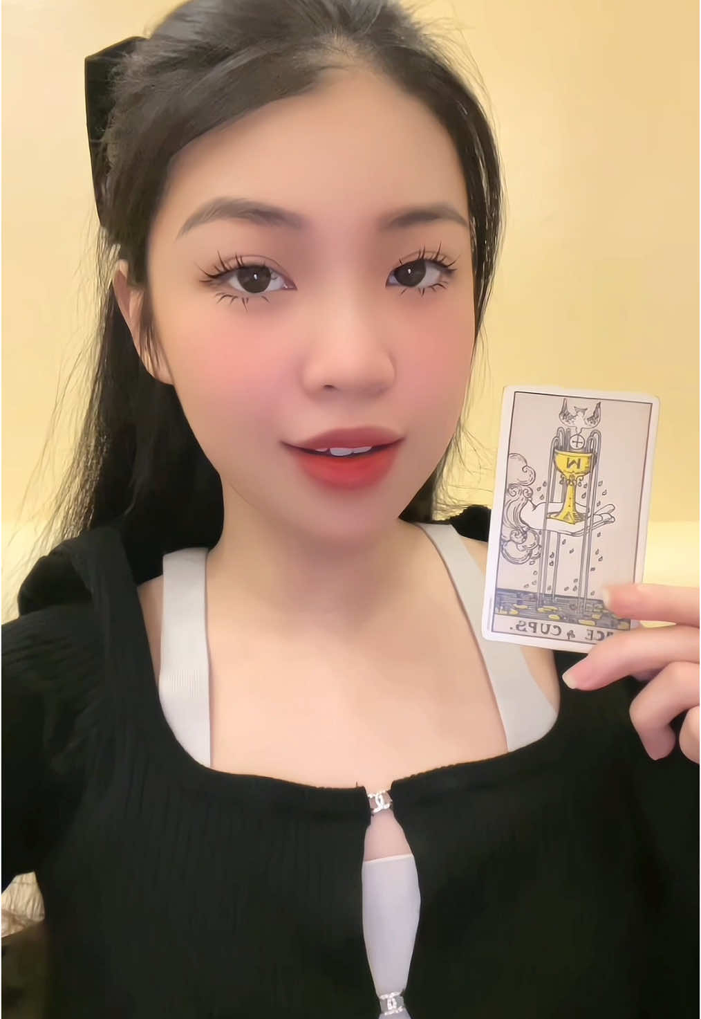 1 tin vui bất ngờ đến với bạn vào ngày mai 🔮🔮 #tarot #tarotreading #luathapdan #manifest #viral_video #xuhuong 
