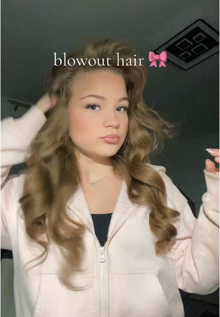 sah in der schule soo gut aus #hairstyle #fyp #blowouthair #overnightcurls #hairtok #heatlesscurls #viral #hairtok #nonasupport 